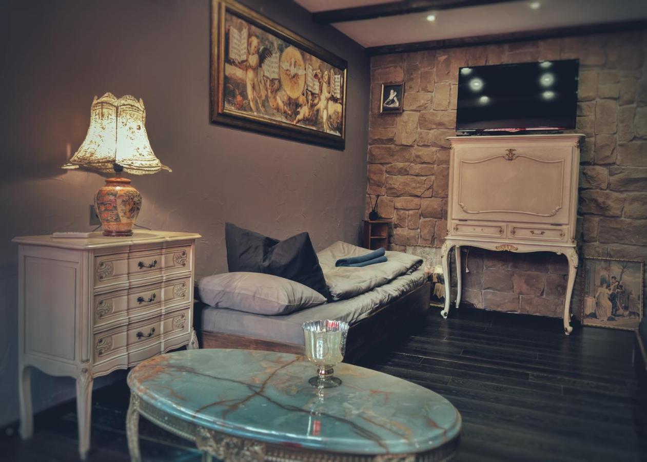 Тhe Bohemian Lodge-Entire House With Sauna Veliko Tarnovo Luaran gambar